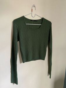 Green Cropped Knit Top
