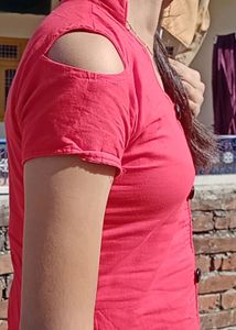 Red Kurti