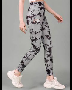 Stylish Tie-Dye Pocket Leggings