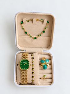 Elegant Green Jewelry Set