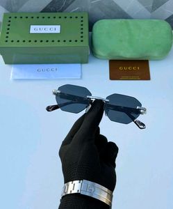 GUCCI UNISEX PREMIUM QUALITY SUNGLASSES