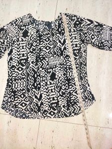 🖤 Trendy Black &amp; White Printed Top | Stylish Casu