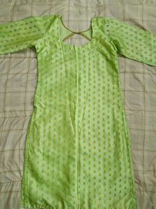 Vibrant Green Kurta with Gold Print