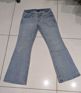 low rise bootcut jeans