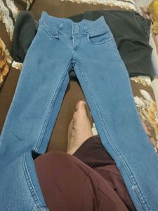 Blue High-Waisted Skinny Jeans