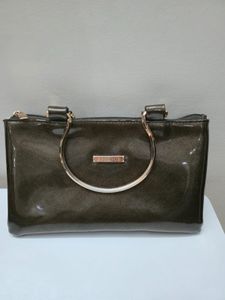 Elegant Handbag