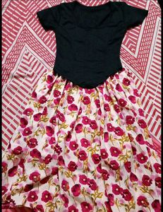 Black Corset Top &amp; Floral Skirt Set