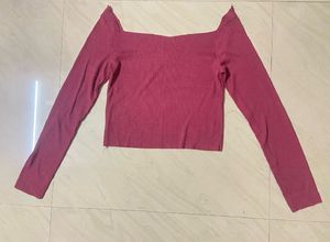 Off-Shoulder Ribbed Crop Top
