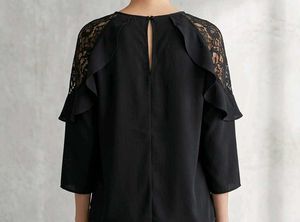 Black Harpa Top