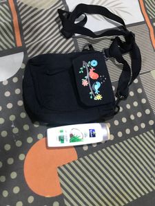 Cute Bird Print Sling Bag and shampoo free
