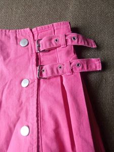 PINK MINI DENIM SKIRT 💗