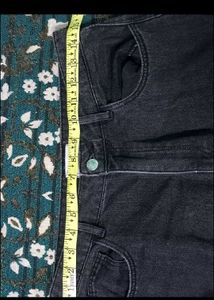 Women's Black Wide Leg Cargo Jeans
