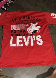 Levi's Red Graphic T-Shirt