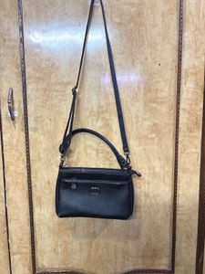 Chic Black Shoulder Bag