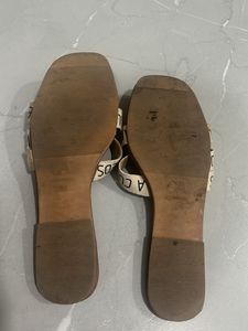 Graphic Print Slide Sandals