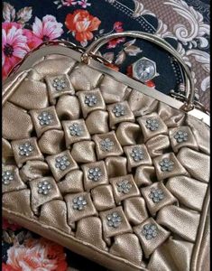 Chic Metallic Clutch Bag
