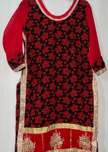 Set of Two Green &amp; Black  and red Leaf Print Kurta