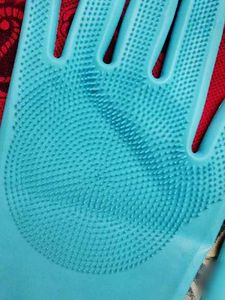 Durable Silicone Scrubbing Gloves freebie 🎁