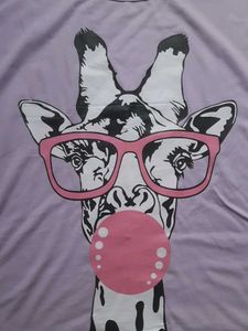 Cute Giraffe Graphic Tee