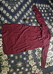 Maroon Men's Collar Kurta – Excellent ConditionDes