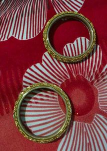 Golden Designer Kundan Style Bangle