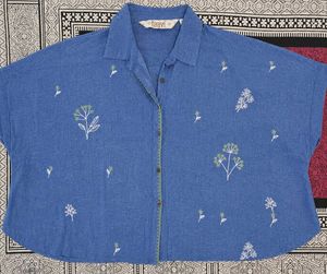 Floral Embroidered cutaway collar pure cotton wove