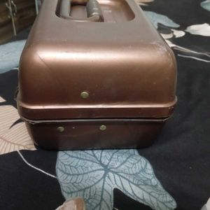 cosmetics organizer