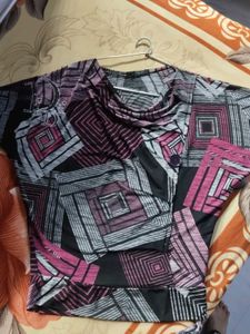 Patterned Women's Top
