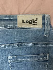 Light Wash Skinny Jeans