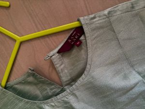 SAAKI BRAND New Green Flared Dress