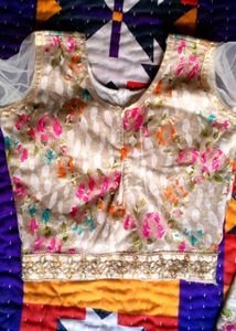 Beautiful heavy ambroided lehenga choli 😍