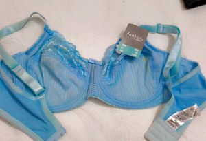 Very Beautiful Net Bra New With Tag