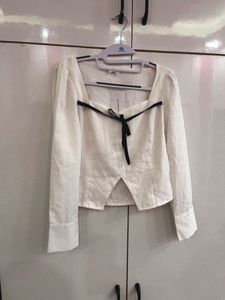 Chic White Square Neck Top