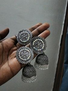 Jhumka And Mangtika Set For Sale