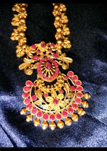 Elegant Gold-Plated Necklace