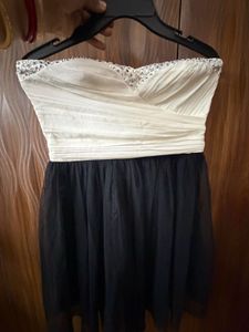 Chic Black &amp; White Strapless Party Dress
