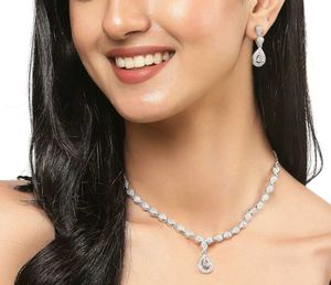 🆕Zeneme Diamond Necklace & Earring Set