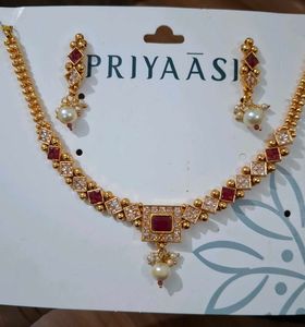 Priyaasi Original Sparkling Necklace set