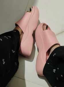 Chic Pink Platform Slides