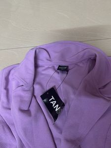 Stylish Lavender Sleeveless Blazer