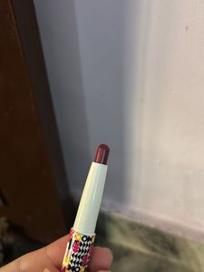 Mila Beaute Non-Transfer Lipstick