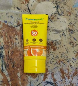 Mamaearth Vitamin C Daily Glow Sunscreen