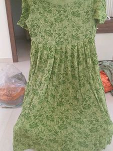 Green Floral Print Ethnic Gown