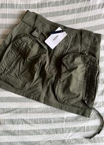 zipped cargo mini skirt