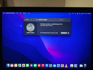 Apple MacBook Pro Laptop