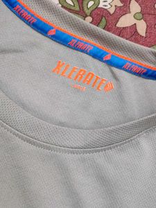 Men's Grey Long Sleeve T-Shirt