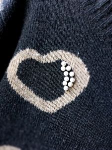 Gray Top With Heart Pearls 💖