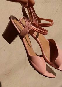 Chic Pink Block Heel Sandals