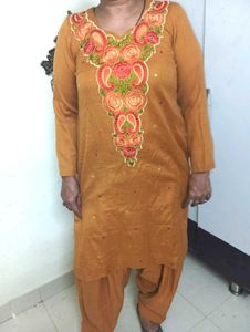 Elegant Embroidered Kurta Set