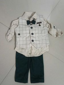 Little collars baby cloth